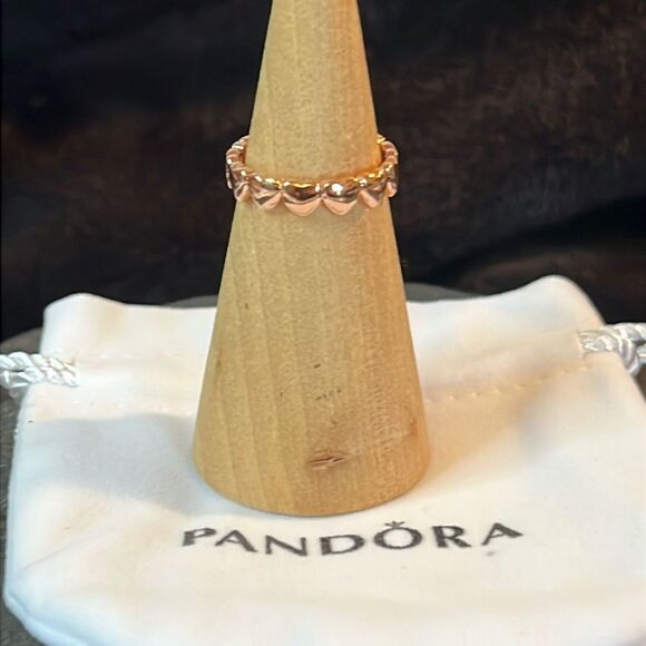 Pandora Rose Gold Row Of Hearts Ring - Picture 1 of 10